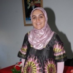 فاطمة الزهراء من مغنية - الجزائرتبحث عن رجال للزواج و التعارف