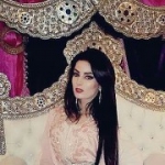 سارة من بئر مروة - تونستبحث عن رجال للزواج و التعارف