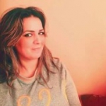 مريم من Didouche Mourad - الجزائرتبحث عن رجال للزواج و التعارف
