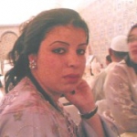 لمياء من تيزنيت - المغربتبحث عن رجال للزواج و التعارف