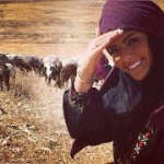 ليلى من اداسيل - المغربتبحث عن رجال للزواج و التعارف