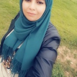 نفيسة من آيت ايعزة - المغربتبحث عن رجال للزواج و التعارف