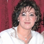 نبيلة من المدية - الجزائرتبحث عن رجال للزواج و التعارف