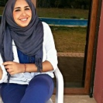 سارة من تيكرت - المغربتبحث عن رجال للزواج و التعارف