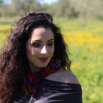 سناء من المنيعة - الجزائرتبحث عن رجال للزواج و التعارف